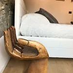 Casa In Piazza Appartamento *