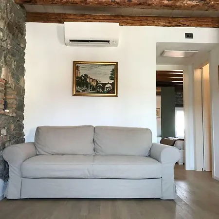 Casa In Piazza