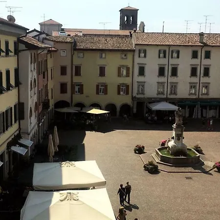 Casa In Piazza *
