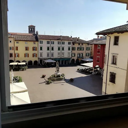 Casa In Piazza *